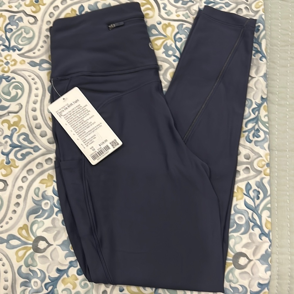 Lululemon Flurry Up SHR Tight 25”